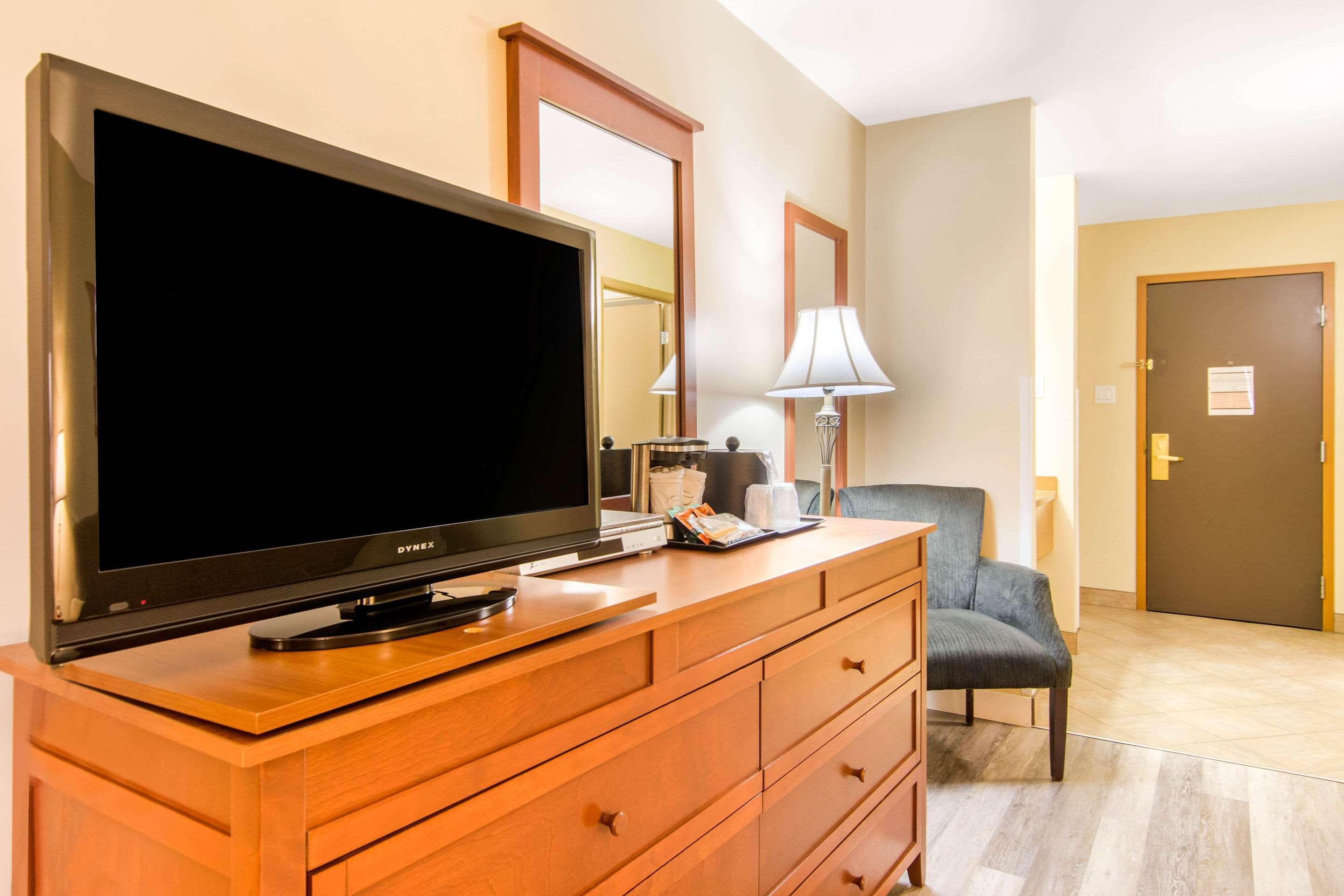 Comfort Inn & Suites Saint-Jerome Buitenkant foto