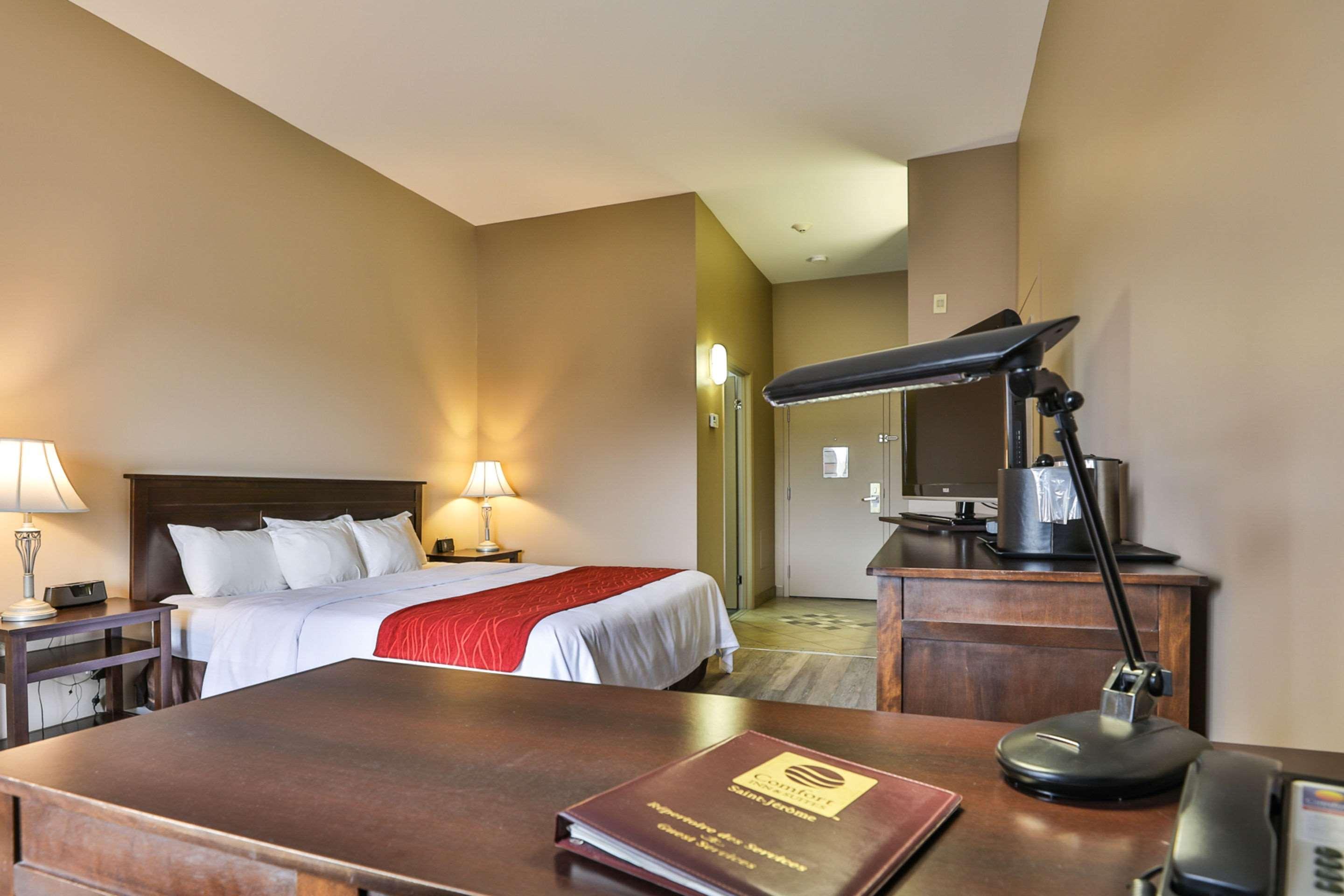 Comfort Inn & Suites Saint-Jerome Buitenkant foto