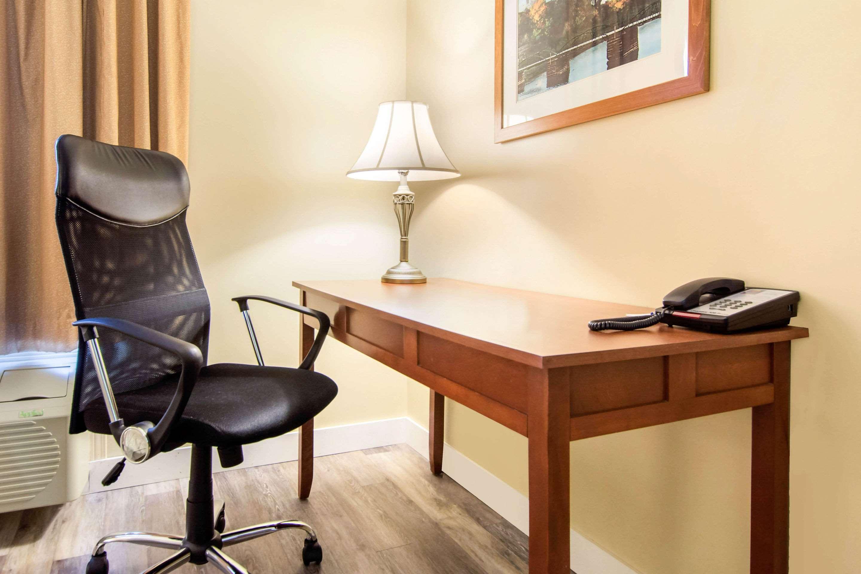 Comfort Inn & Suites Saint-Jerome Buitenkant foto
