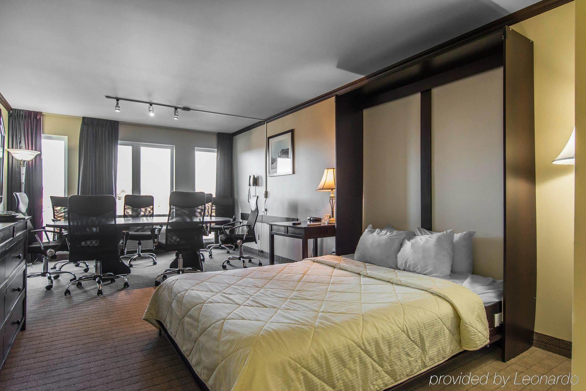 Comfort Inn & Suites Saint-Jerome Buitenkant foto