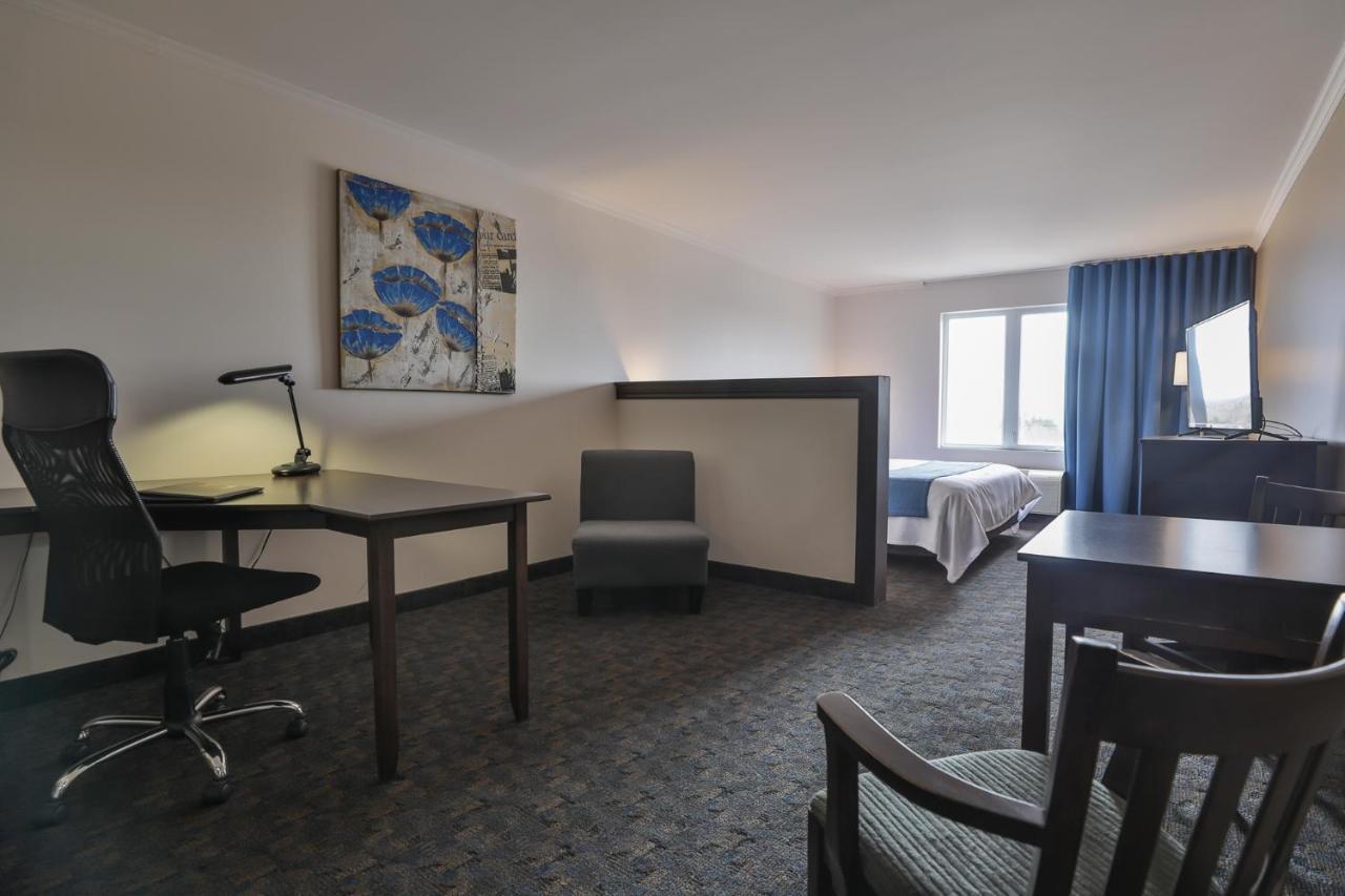 Comfort Inn & Suites Saint-Jerome Buitenkant foto